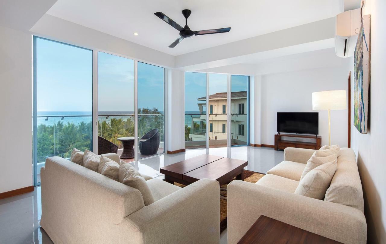 Casamia Oceanfront Condos Нилавели Экстерьер фото
